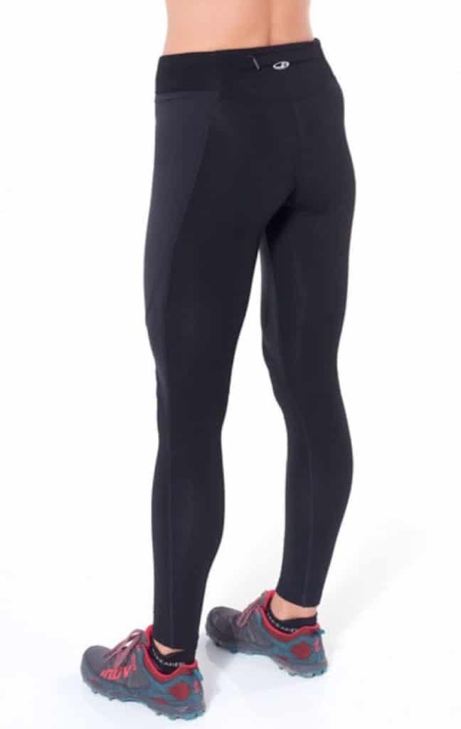 Winter running comes with many discomforts. Your clothes shouldn't be one  of them. The Peak Mission Tights have a brushed lining, unres