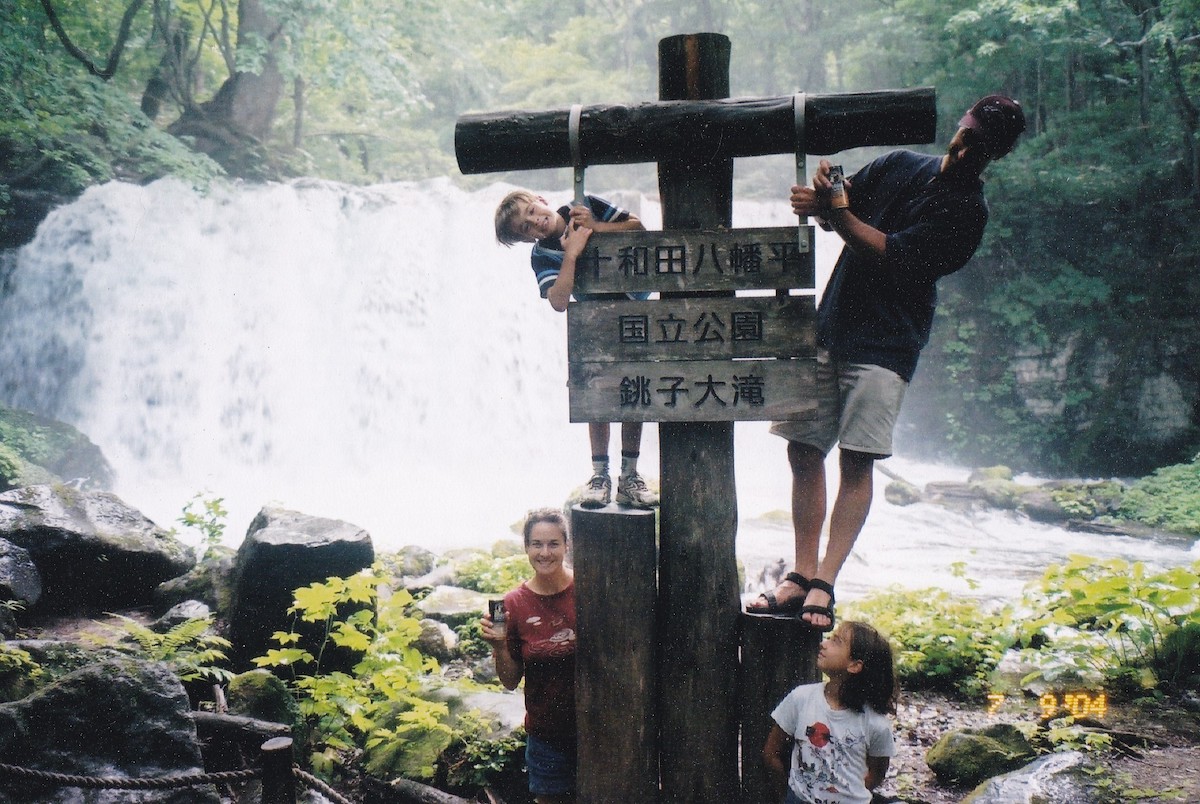 merrell banshee trail sisters