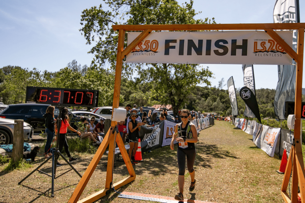 Kayla-Schettler-racing-at-Lake-Sonoma-2